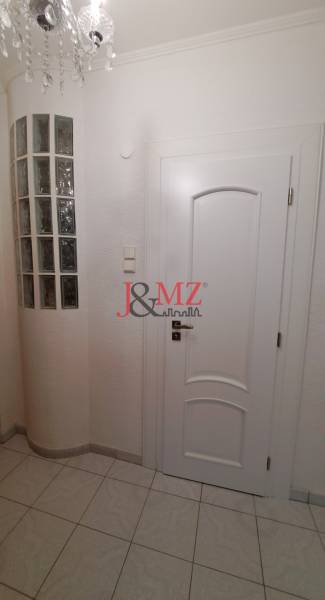 3 izbový byt, loggia 4 m2, pivnica 10 m2, Poľná ulica