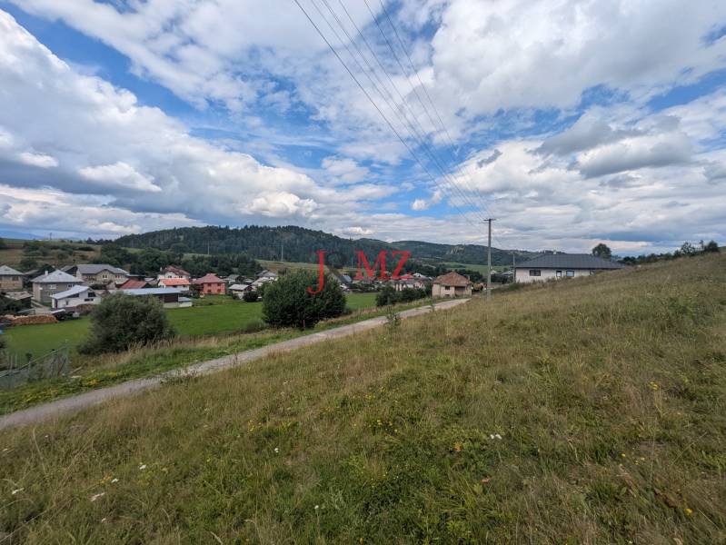 J&MZ stavebný pozemok 