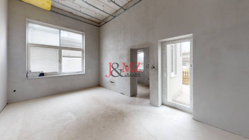 4-izbovy-jedinecny-byt-v-Dolnej-Seci-3x-terasa-Bedroom 1.jpg